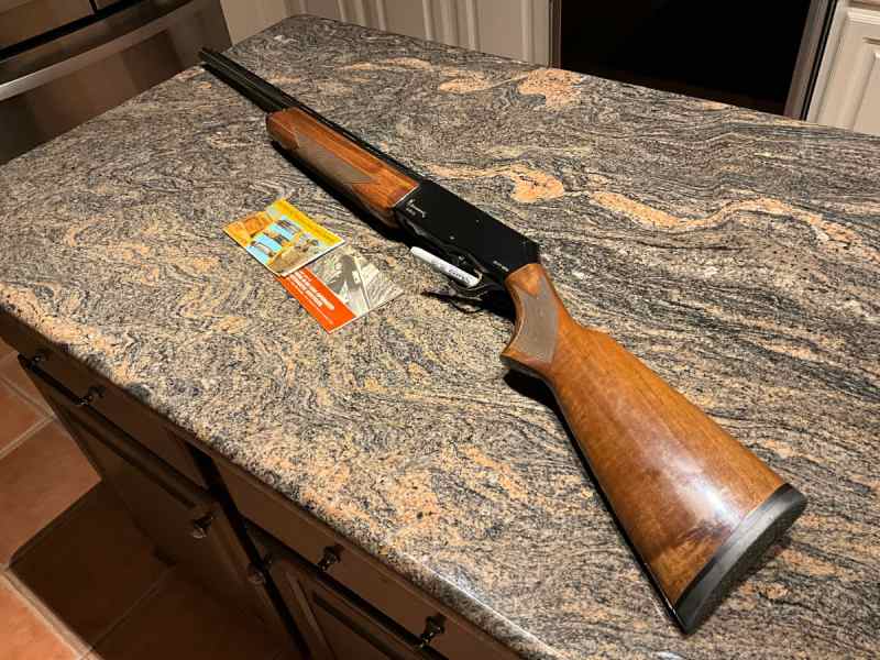 Browning 12ga Semi-Auto Shotgun B-80-SL