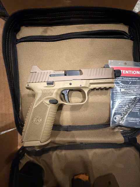 LNIB FN 509 Tactical, 9mm, Threaded Barrel, 5 Mags