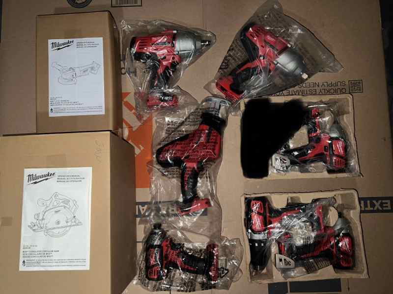 Milwaukee Tools FS/FT