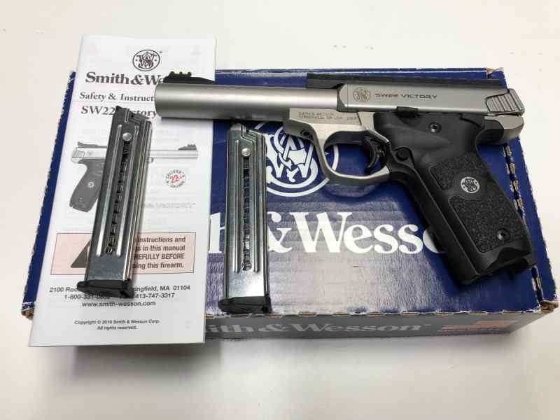 S&amp;W SW22 Victory Pistol 22LR With Two Mags