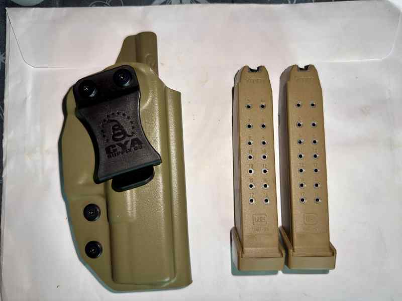 Glock 19X 19r Magazines &amp; IWB Holster