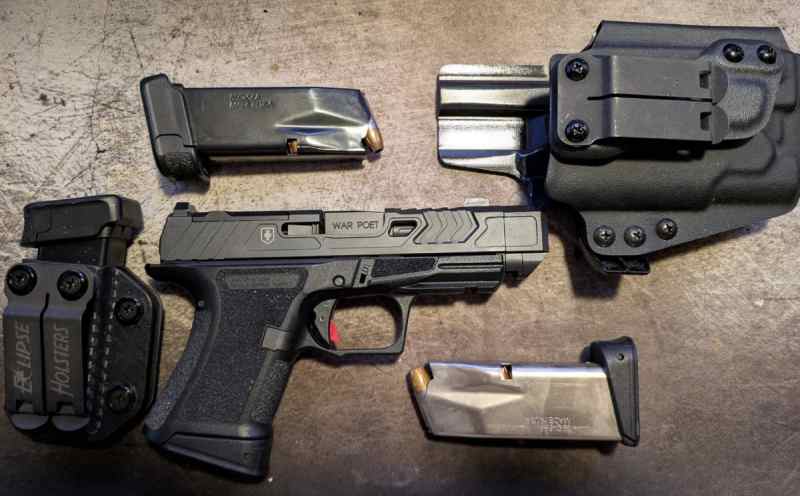 War Poet CR-920P and Holsters