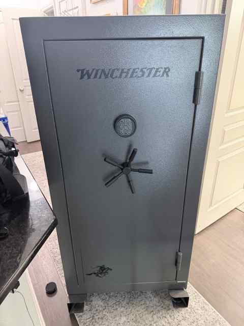 Winchester 36 Long Gun 22.5 cu. ft. Safe