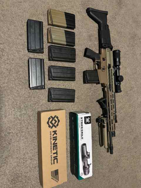 FN SCAR 17S Package 8 Mags and Upgrades