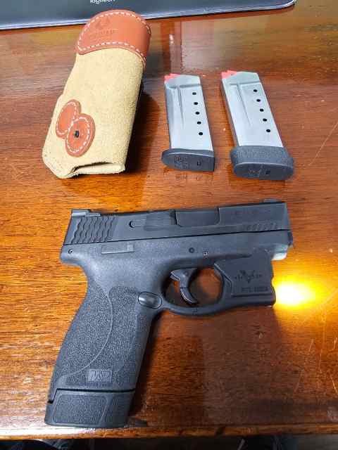 M&amp;P Shield 45 M2.0